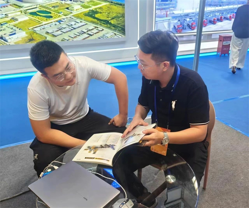 a835cb0161a5954d2585e00b0081140d_副本 a835cb0161a5954d2585e00b0081140d_副本