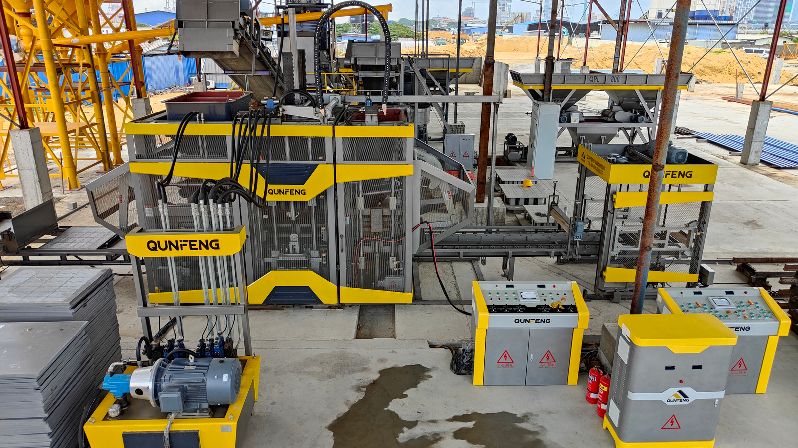 Die automatische Blockproduktionslinie QS1300 in Sri Lanka