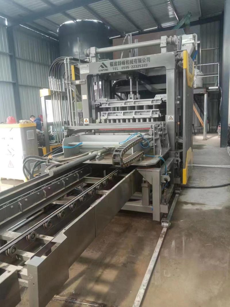 die intelligente Blockmaschine QS1300 in Jiangsu