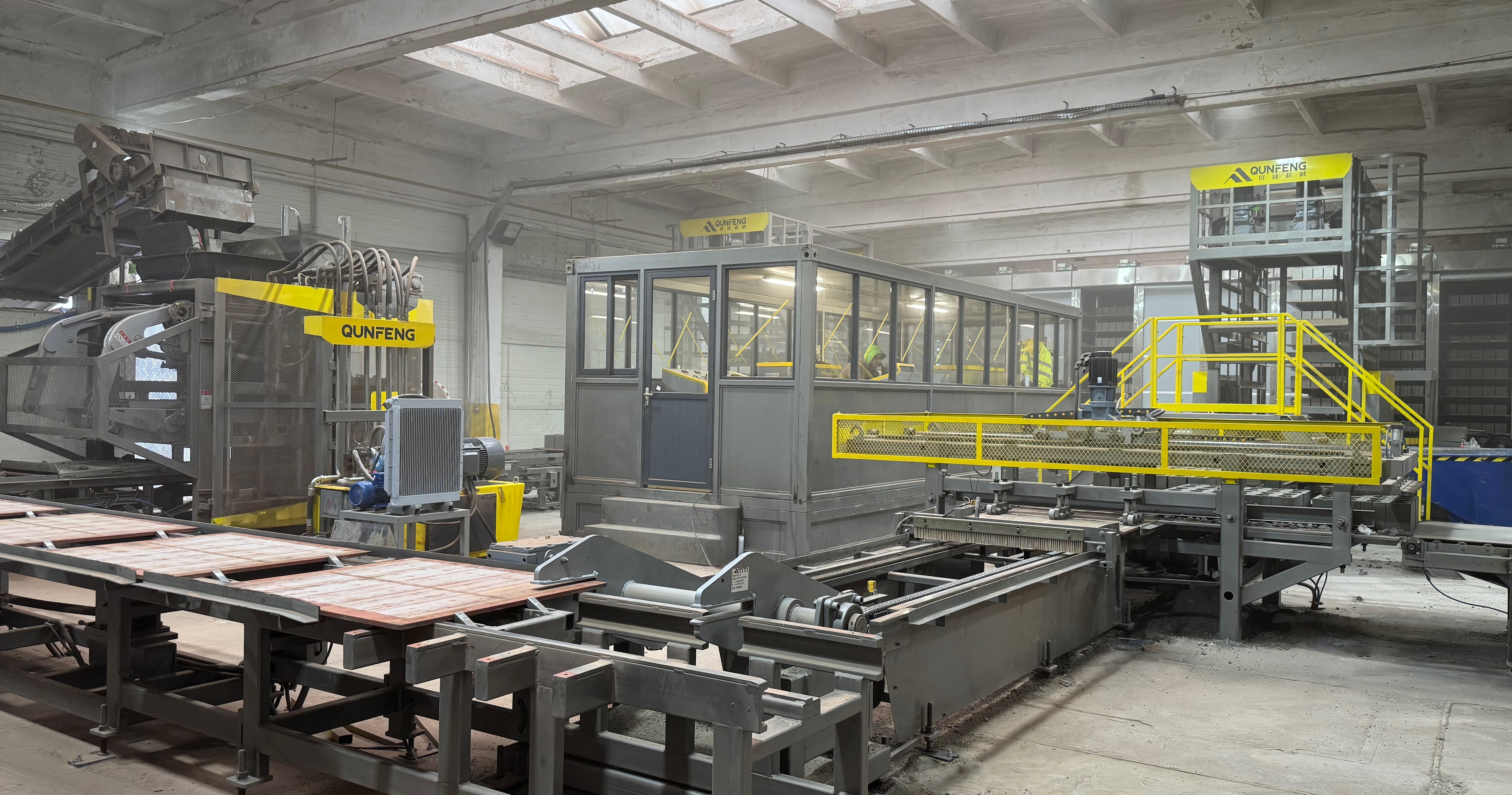 Qunfeng Machinery expandiert weiter in den europäischen High-End-Markt und baut seine vollautomatische Produktionslinie in Polen auf