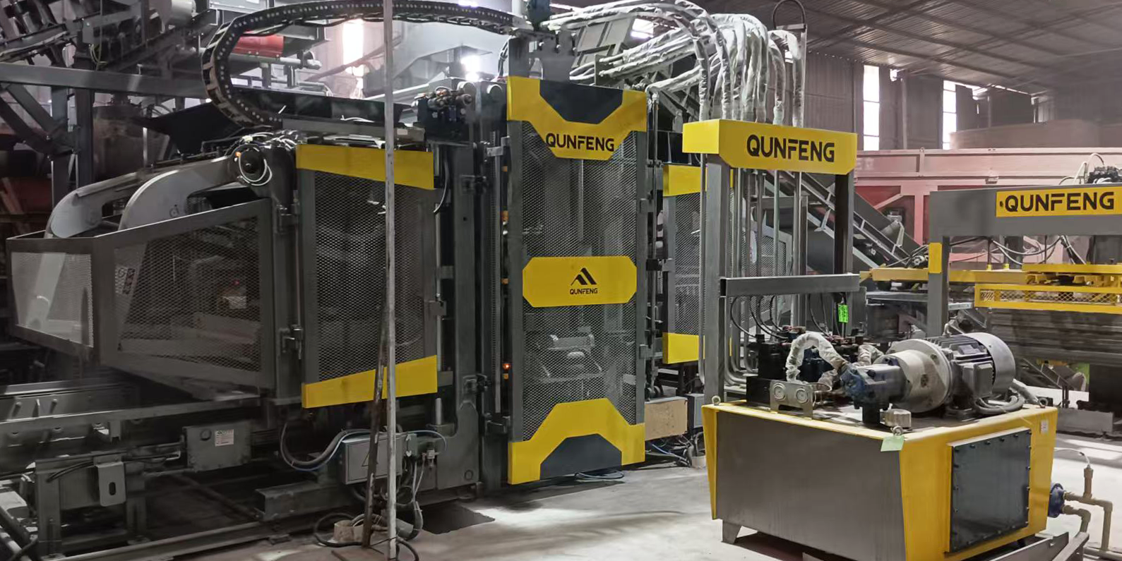 Produktionslinie für Qunfeng-Maschinen startet in Chongqing und verleiht der Entwicklung hochwertiger Infrastruktur im Südwesten Chinas starke Dynamik！