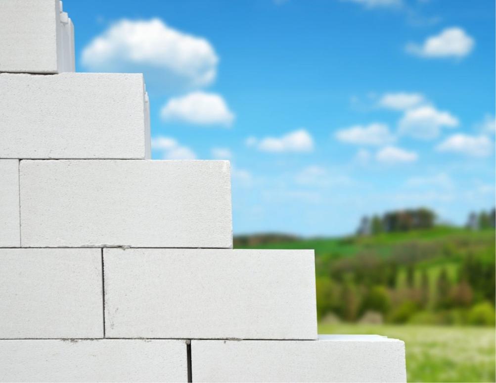 Erschwingliche Anlagen zur Herstellung von Massivblöcken für neue Bauherren