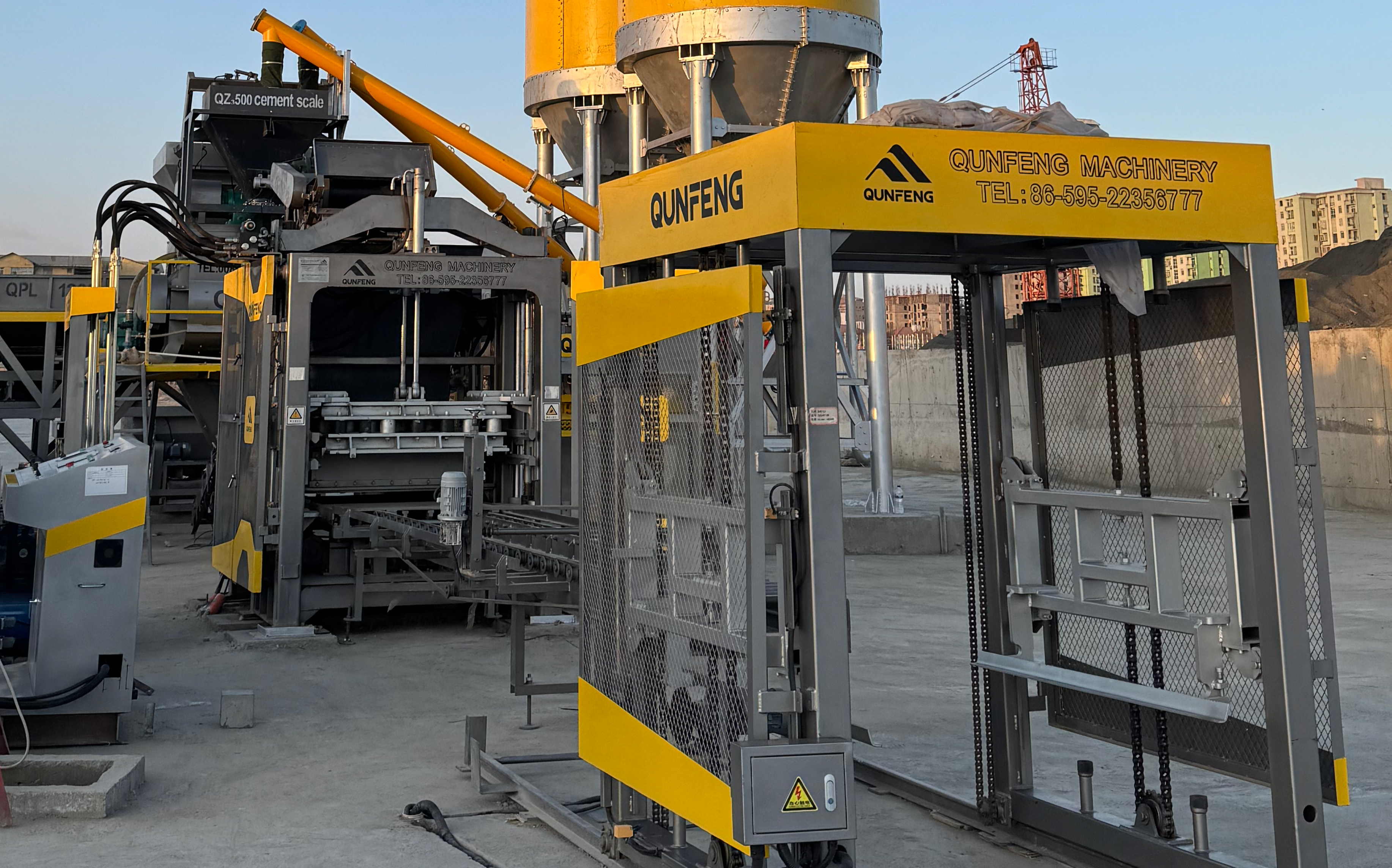 &Auml;thiopien – Automatische Produktionslinie f&uuml;r Betonprodukte der QS-Serie