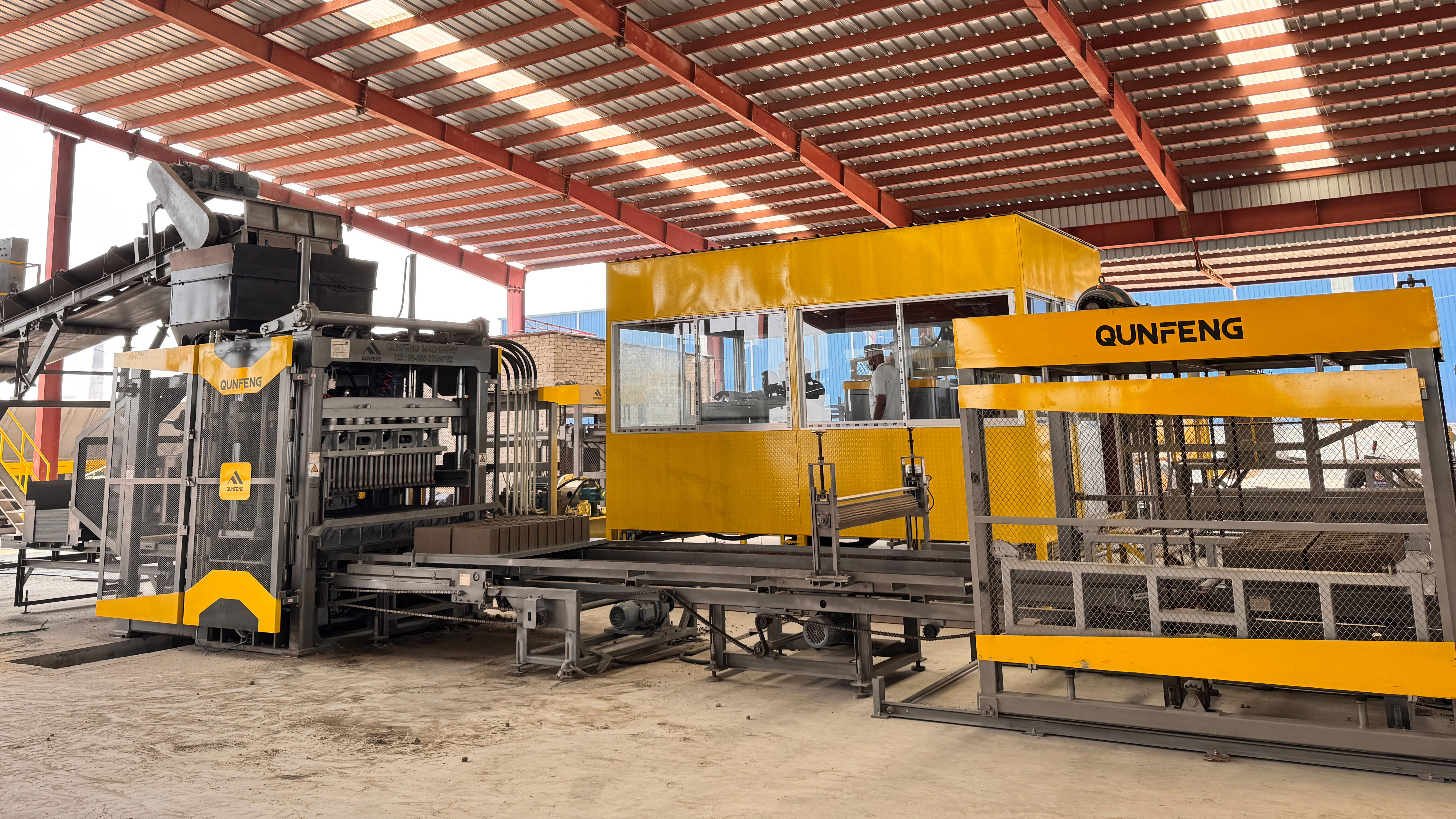 Qunfeng automatisierte Produktionslinie f&uuml;r Betonprodukte in Bangladesch